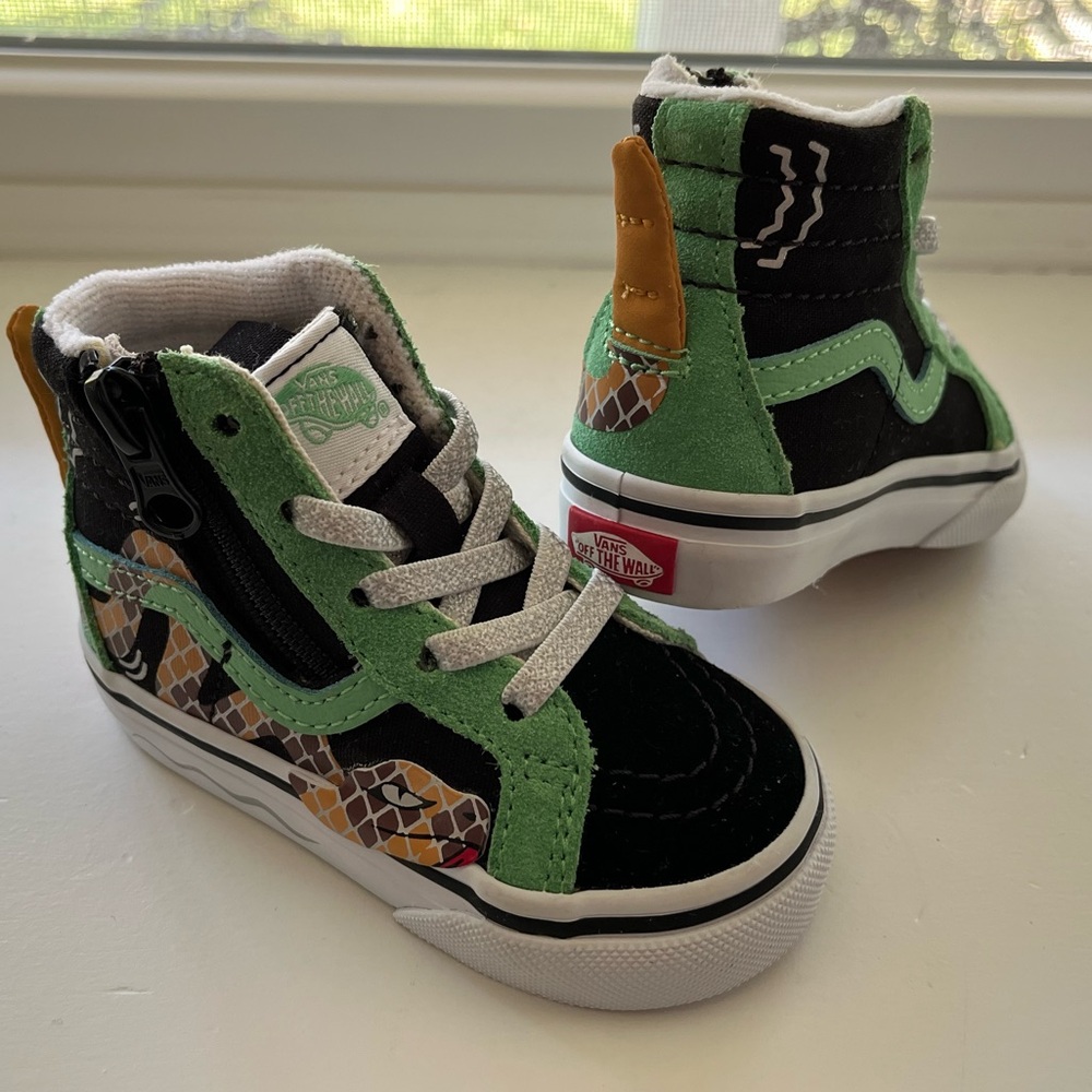 Vans Toddler High Top Snake Sneakers EUC